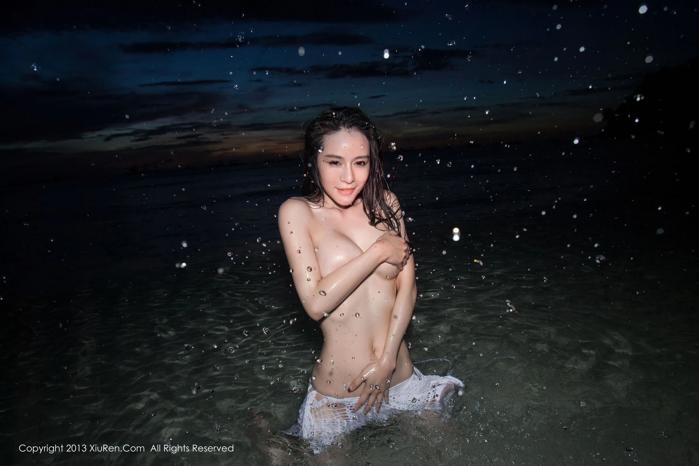 [XiuRen秀人网]No.069_嫩模nancy小姿白色情趣内衣泳池里湿身诱惑写真73P-秀人网 - XiuRen.Pro